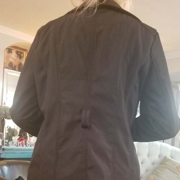 Sweater and jacket - Picture 2 of 8